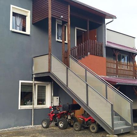 4U Hostel Zgorzelec - Free Parking Jedrzychowice  Ngoại thất bức ảnh