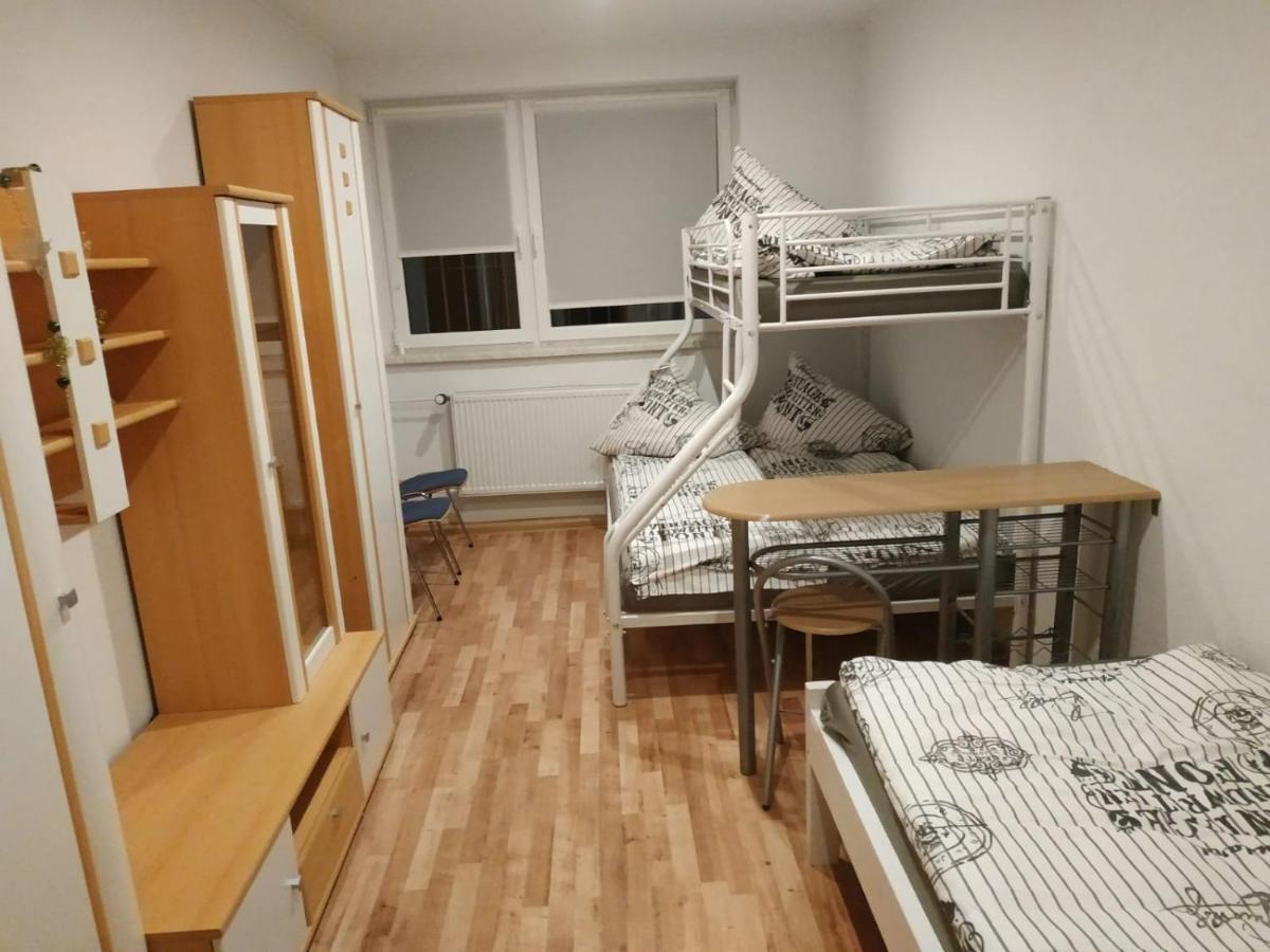 4U Hostel Zgorzelec - Free Parking Jedrzychowice  Ngoại thất bức ảnh
