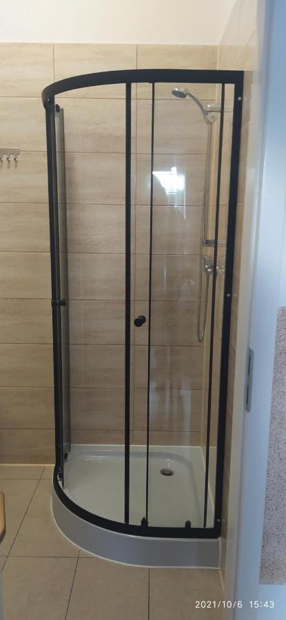 4U Hostel Zgorzelec - Free Parking Jedrzychowice  Ngoại thất bức ảnh