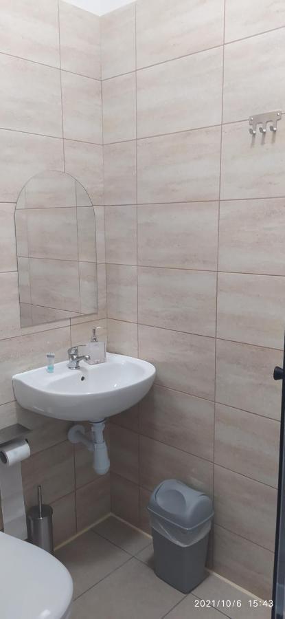 4U Hostel Zgorzelec - Free Parking Jedrzychowice  Ngoại thất bức ảnh