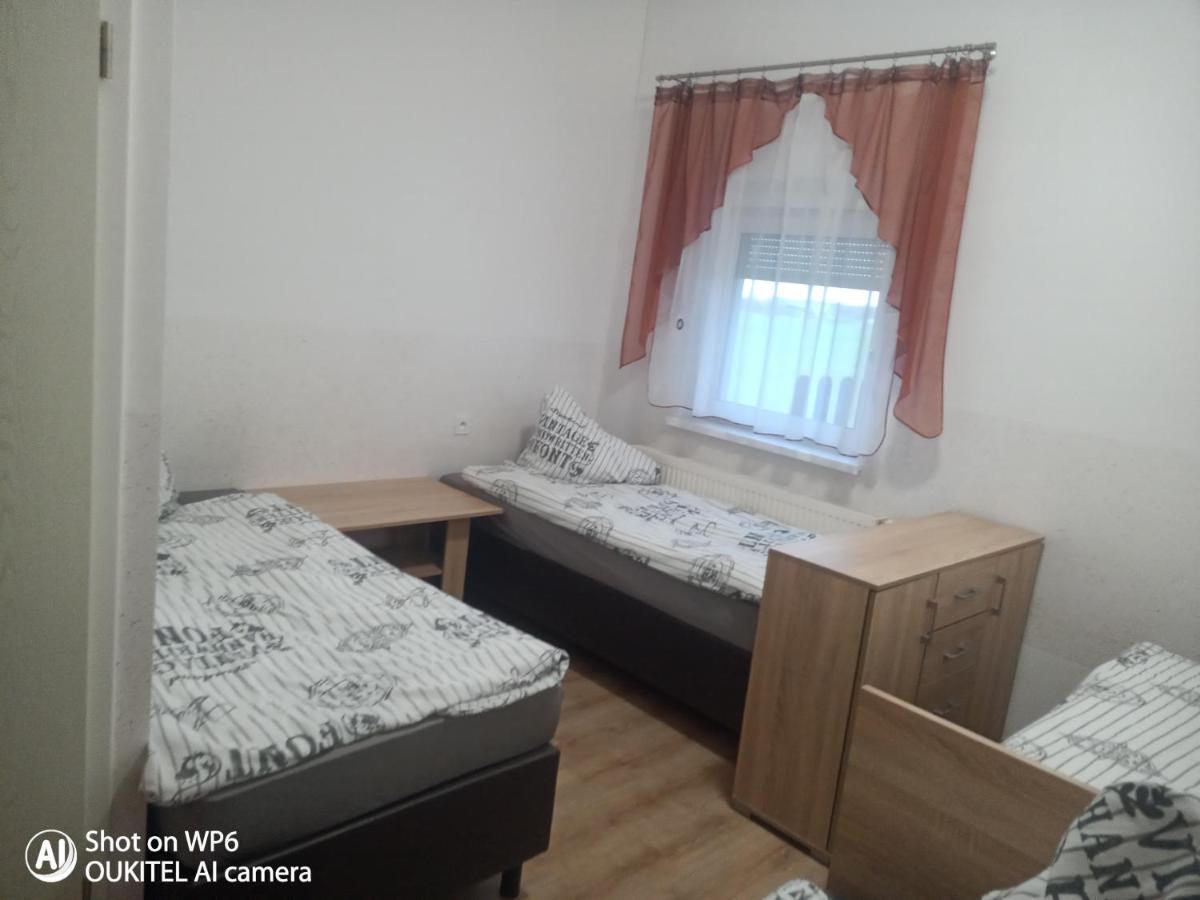 4U Hostel Zgorzelec - Free Parking Jedrzychowice  Ngoại thất bức ảnh