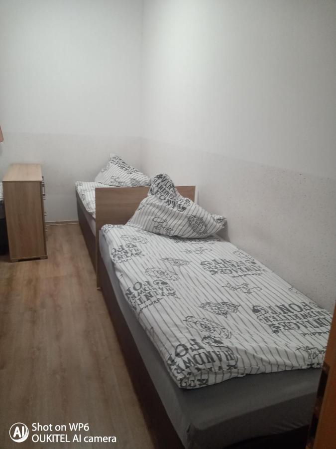 4U Hostel Zgorzelec - Free Parking Jedrzychowice  Ngoại thất bức ảnh